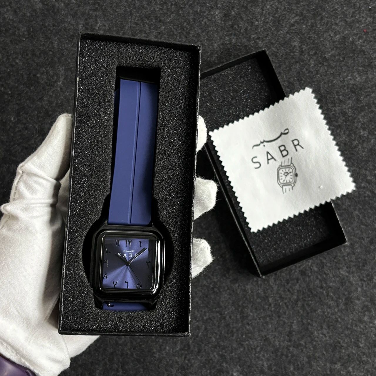 Zegarek męski SABR z arabskimi – Luxury Watch With Arabic Numerals recenzja i cena